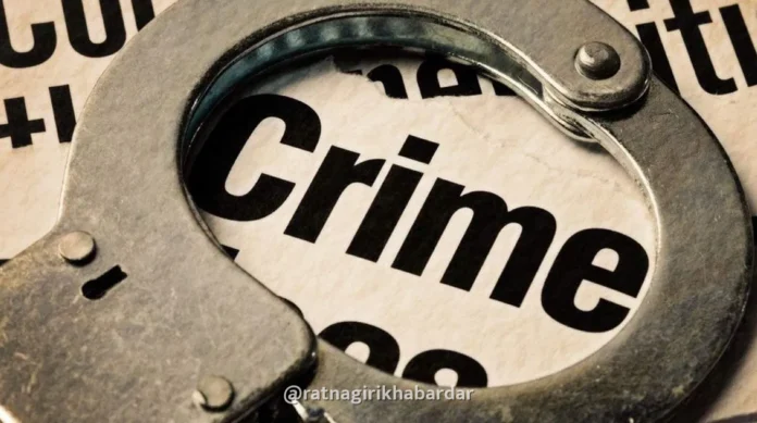 Chiplun Crime News: कादवड धनगरवाडीत कौटुंबिक वादातून सख्ख्या भावावर लाकडी दांडक्याने जीवघेणा हल्ला; शिरगाव पोलिसांत गुन्हा दाखल Chiplun Crime News: कादवड धनगरवाडीत कौटुंबिक वादातून सख्ख्या भावावर लाकडी दांडक्याने जीवघेणा हल्ला; शिरगाव पोलिसांत गुन्हा दाखल