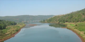Chiplun Ganga Aarti Navratri: चिपळूणात वाशिष्ठीच्या तीरावर १७ ऑक्टोबरला भव्य 'गंगा आरती'; दुष्काळ निवारणासाठी विशेष आयोजन
