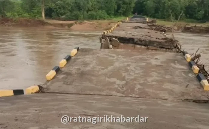 Chiplun Guhagar Bridge Project: कापशी नदीवरील बहुप्रतीक्षित पुलाला बळ: जिल्हा परिषदेच्या सर्वसाधारण सभेत मंजुरीचा ठराव; ४५ गावांचा संपर्क होणार सुलभ Chiplun Guhagar Bridge Project: कापशी नदीवरील बहुप्रतीक्षित पुलाला बळ: जिल्हा परिषदेच्या सर्वसाधारण सभेत मंजुरीचा ठराव; ४५ गावांचा संपर्क होणार सुलभ