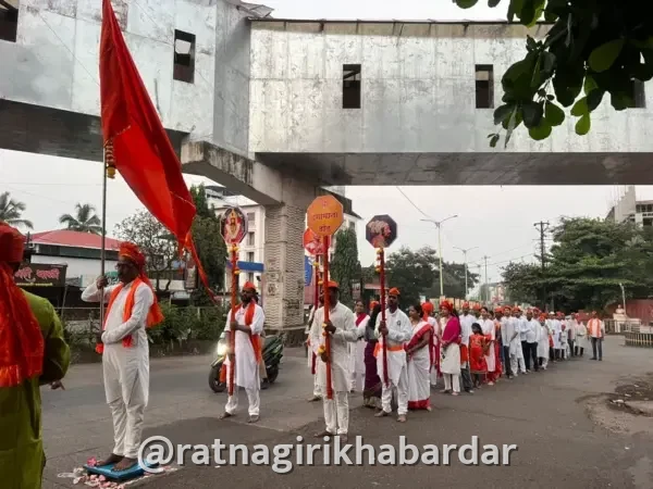 Durga Mata Daud Ratnagiri: रत्नागिरीत श्री दुर्गामाता दौडीला उत्साहात प्रारंभ; मारुती मंदिर येथून ध्वजपूजनाने शुभारंभ Durga Mata Daud Ratnagiri: रत्नागिरीत श्री दुर्गामाता दौडीला उत्साहात प्रारंभ; मारुती मंदिर येथून ध्वजपूजनाने शुभारंभ