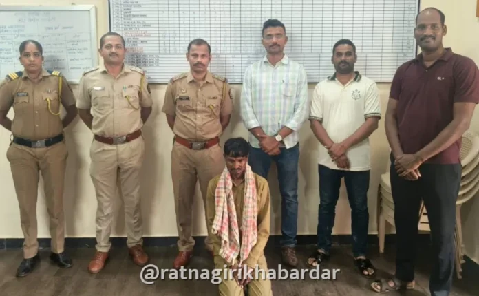 राजापूर पोलिसांची धडक कारवाई: कोंडये ब्रिज गुन्ह्यातील मुख्य फरार आरोपी गणेश मोरे ३ वर्षांनंतर सोलापूरमधून जेरबंद