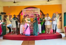 वालोपे येथे 'सेवा संकल्प अभियान' विविध उपक्रमांनी उत्साहात संपन्न; भारुड आणि पोषण आरतीने वेधले लक्ष
