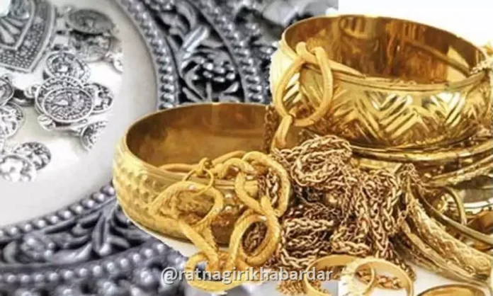 Gold price drop news: सोने २ हजारांनी तर चांदी तब्बल १० हजारांनी घसरली; ग्राहकांना मोठा दिलासा Gold price drop news: सोने २ हजारांनी तर चांदी तब्बल १० हजारांनी घसरली; ग्राहकांना मोठा दिलासा