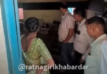 Guhagar School Pressure Cooker Blast: वेळंब घाडेवाडी शाळेत पोषण आहार बनवताना कुकरचा भीषण स्फोट; सुदैवाने बालके सुरक्षित, ग्रामस्थांच्या तत्परतेने अनर्थ टळला Guhagar School Pressure Cooker Blast: वेळंब घाडेवाडी शाळेत पोषण आहार बनवताना कुकरचा भीषण स्फोट; सुदैवाने बालके सुरक्षित, ग्रामस्थांच्या तत्परतेने अनर्थ टळला