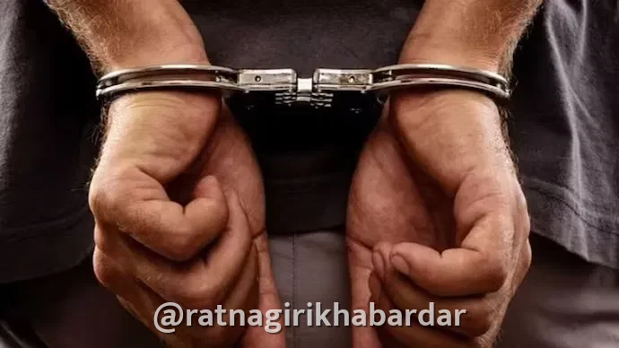Impostor PA Arrested Khed: राज्यमंत्री योगेश कदम यांचा 'तोतया पी. ए.' बनून ५ हजारांची फसवणूक; आरोपीला २ दिवसांची पोलीस कोठडी Impostor PA Arrested Khed: राज्यमंत्री योगेश कदम यांचा 'तोतया पी. ए.' बनून ५ हजारांची फसवणूक; आरोपीला २ दिवसांची पोलीस कोठडी