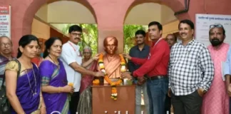 Komasap Sahitya Sammelan: कवी केशवसुतांच्या मालगुंडमध्ये रंगणार १८ वे कोकण मराठी साहित्य संमेलन; ध्वज व बोधचिन्हाचे दिमाखात अनावरण
