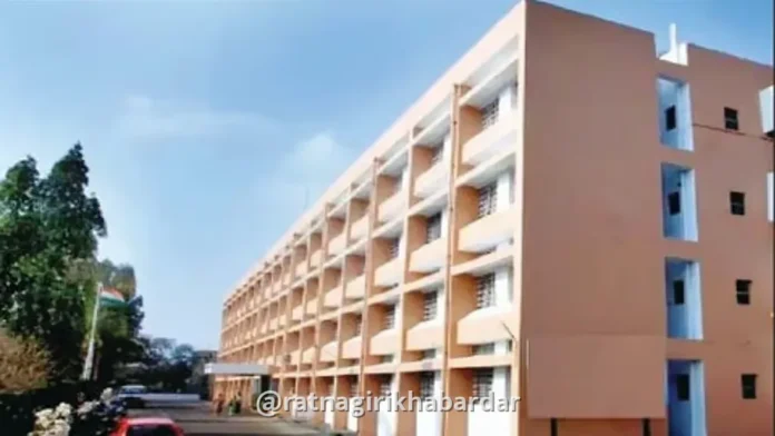 Primary Scholarship Exam : रत्नागिरी जिल्हा परिषदेचा मोठा निर्णय; प्राथमिक शिष्यवृत्ती परीक्षेतील इयत्ता तिसरी आणि सहावीच्या ८,८९० विद्यार्थ्यांची परीक्षा फी जिल्हा परिषद भरणार