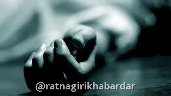 Ratnagiri Cricket Player Sudden Death: रत्नागिरीत क्रिकेट खेळताना दुर्दैवी घटना; ३५ वर्षीय तरुणाचा चक्कर येऊन मृत्यू Ratnagiri Cricket Player Sudden Death: रत्नागिरीत क्रिकेट खेळताना दुर्दैवी घटना; ३५ वर्षीय तरुणाचा चक्कर येऊन मृत्यू