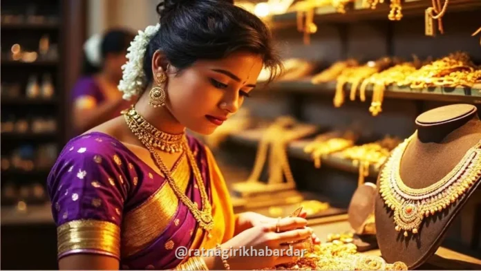 Ratnagiri Gold Market Festival Turnover: सोन्या-चांदीला झळाळी; रत्नागिरी जिल्ह्यात ७५ कोटींची उलाढाल Ratnagiri Gold Market Festival Turnover: सोन्या-चांदीला झळाळी; रत्नागिरी जिल्ह्यात ७५ कोटींची उलाढाल