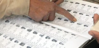 Ratnagiri Voter Revision 2026: रत्नागिरीत मतदार यादीत नावनोंदणीसाठी १२ ऑक्टोबरपर्यंत मुदतवाढ; चार दिवस विशेष शिबिरे