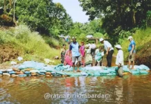 Ratnagiri Water Crisis: दुष्काळाच्या छायेत रत्नागिरी जिल्ह्यात ६,५०१ बंधाऱ्यांचे काम पूर्ण; पाच वर्षांतील उच्चांक Ratnagiri Water Crisis: दुष्काळाच्या छायेत रत्नागिरी जिल्ह्यात ६,५०१ बंधाऱ्यांचे काम पूर्ण; पाच वर्षांतील उच्चांक