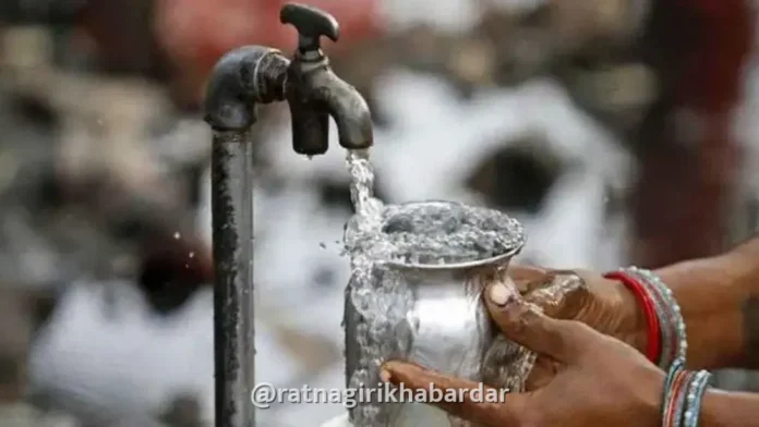 Ratnagiri Water Scarcity Ground Water Level Drop: रत्नागिरी जिल्ह्यात १८३ गावांवर पाणी टंचाईचे संकट Ratnagiri Water Scarcity Ground Water Level Drop: रत्नागिरी जिल्ह्यात १८३ गावांवर पाणी टंचाईचे संकट