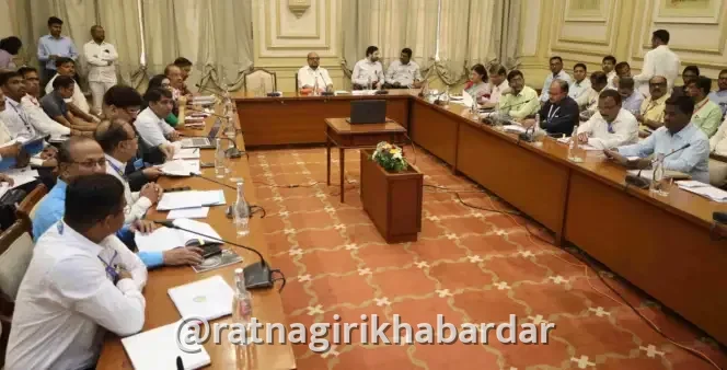 Water Supply Action Plan: नागपूर, अमरावती आणि कोकण विभागांचे पाणीटंचाई आराखडे २५ ऑक्टोबरपर्यंत सादर करण्याचे निर्देश Water Supply Action Plan: नागपूर, अमरावती आणि कोकण विभागांचे पाणीटंचाई आराखडे २५ ऑक्टोबरपर्यंत सादर करण्याचे निर्देश