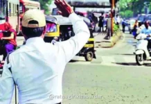 Wrong-Side Driving Case : मुंबई-गोवा महामार्गावर विरुद्ध दिशेने दुचाकी चालवणाऱ्या दोघांवर रत्नागिरी ग्रामीण पोलिसांत गुन्हे दाखल